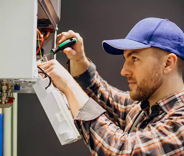 Expert Plumber for Tankless Water Heater Maintenance in Hanford, CA: Schedule Professional Maintenance Services with Us