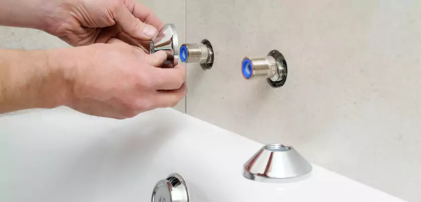 Bathtub Faucet Diverter Replacement in Hanford