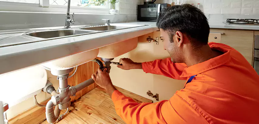 Plumbing Leak Repair in Hanford, CA